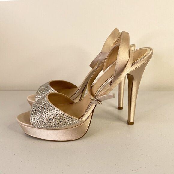 NWOB Jewel by Badgley Mischka Beige Satin Rhinestone Strappy Heels - Picture 3 of 7